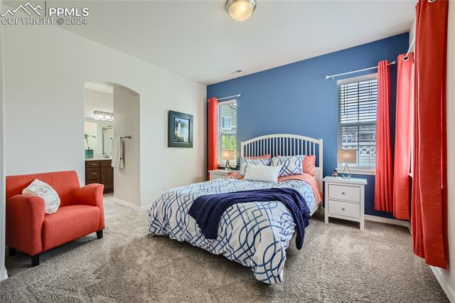 8869 Meadow Rose View