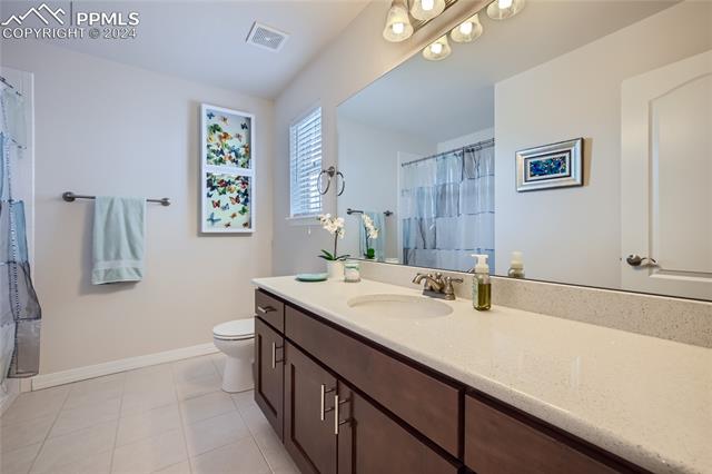 8869 Meadow Rose View