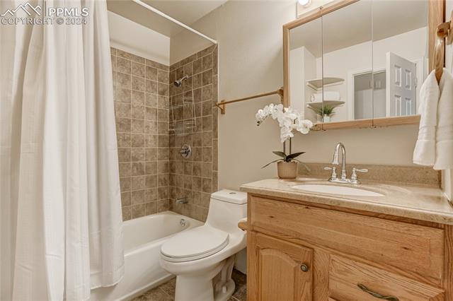 5165 Bridle Place