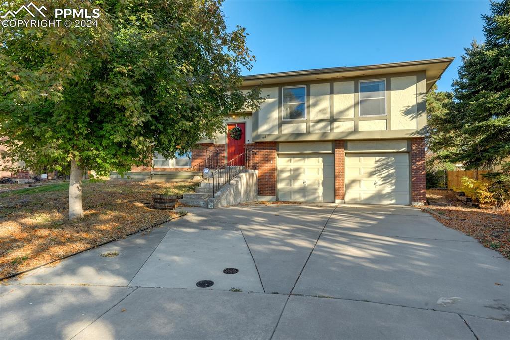 5165 Bridle Place