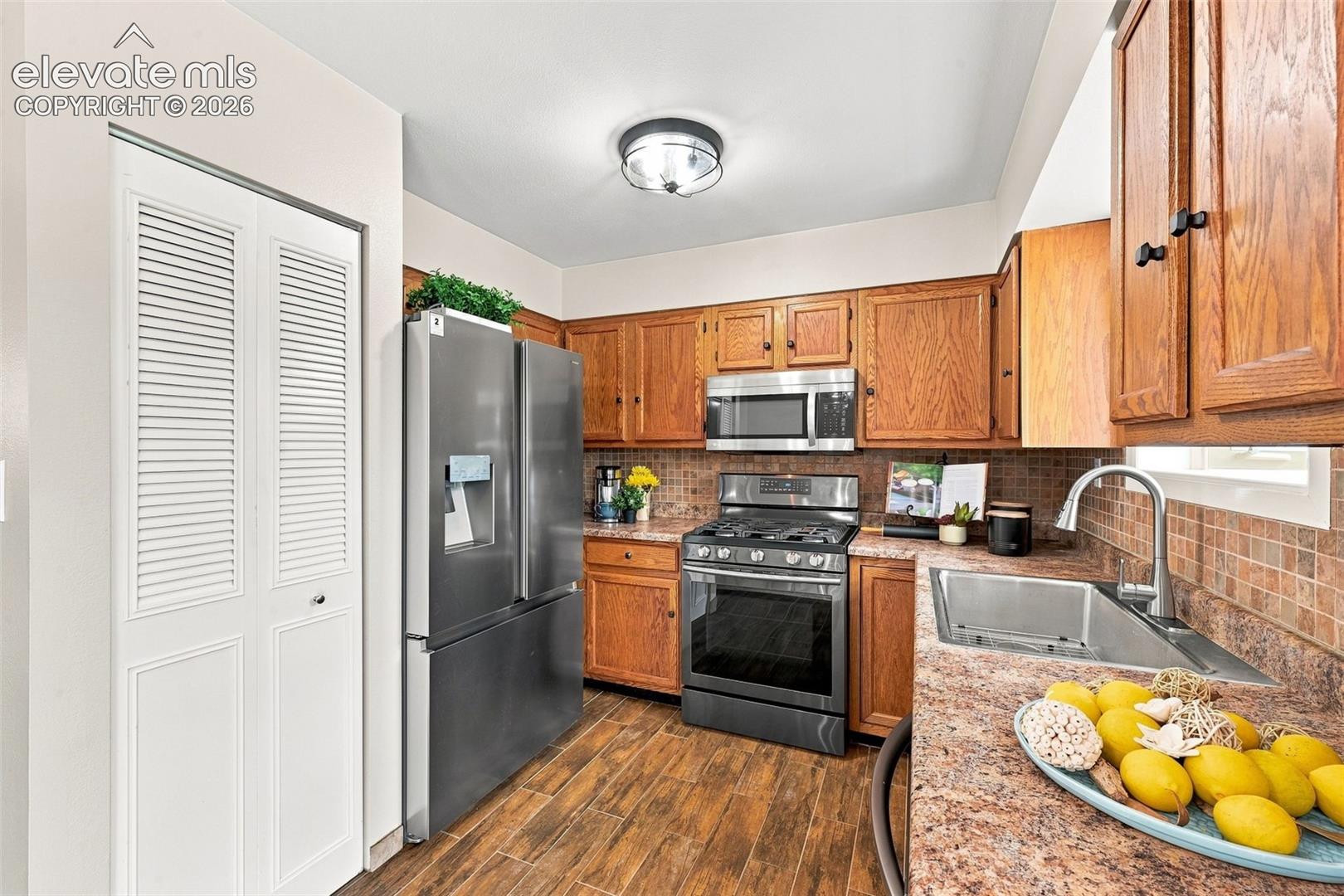 7520 Vineland Trail