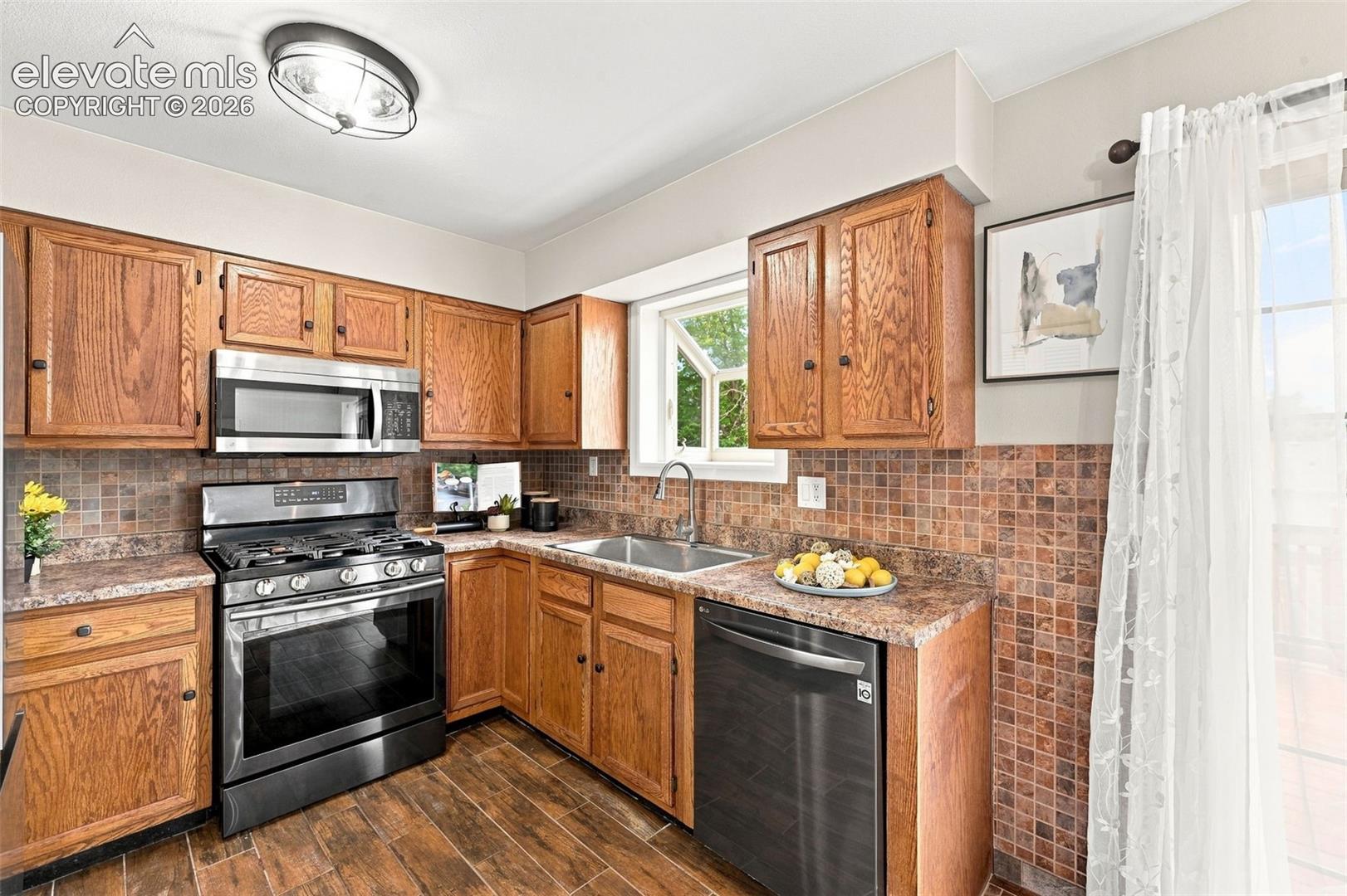 7520 Vineland Trail