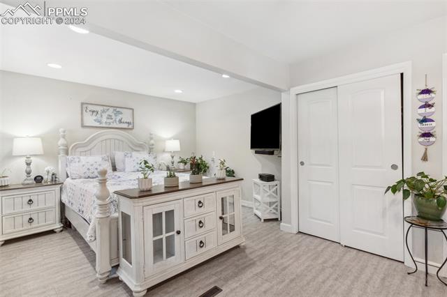 411 Ridgewood Avenue