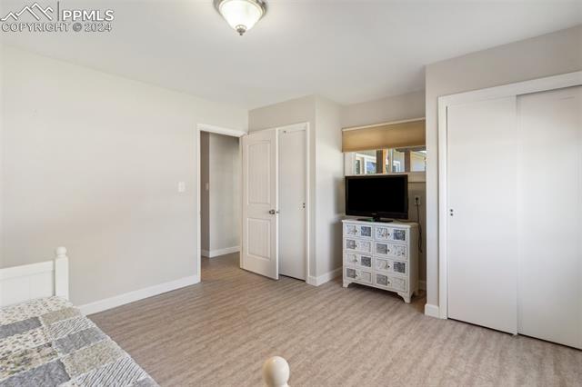 411 Ridgewood Avenue