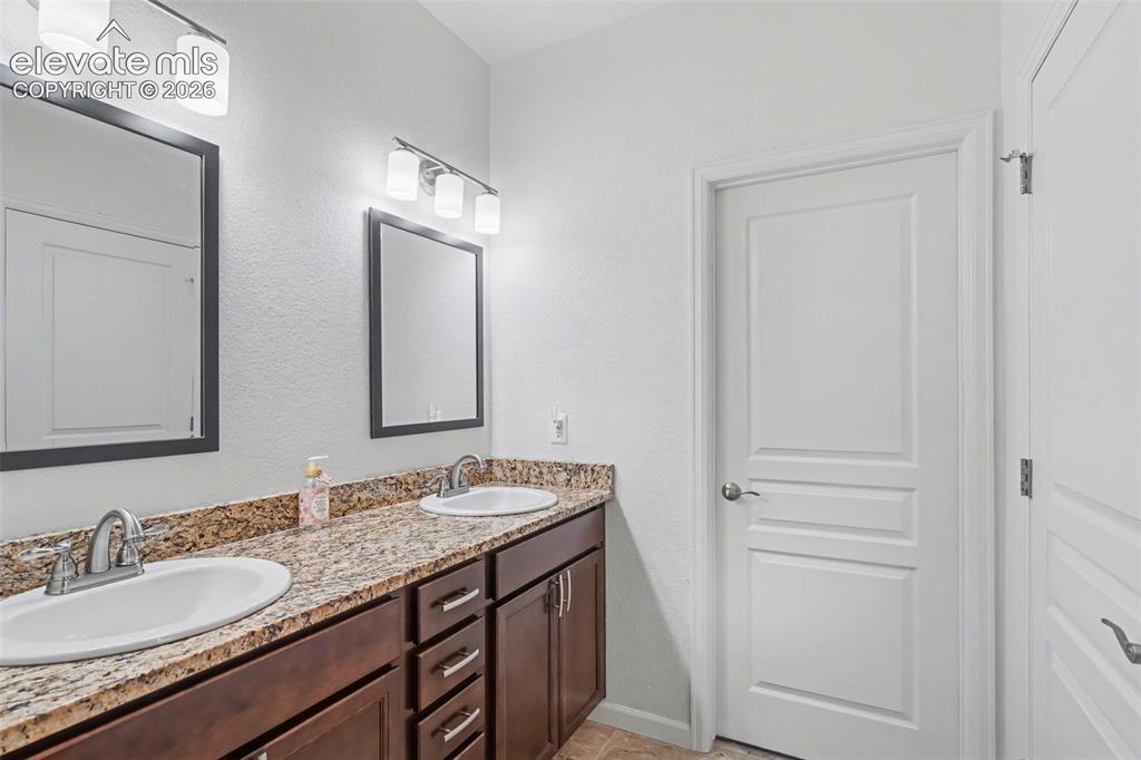 6631 Calico Crest Heights
