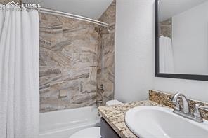 6631 Calico Crest Heights