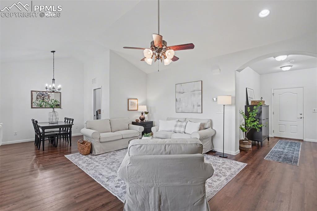 6631 Calico Crest Heights
