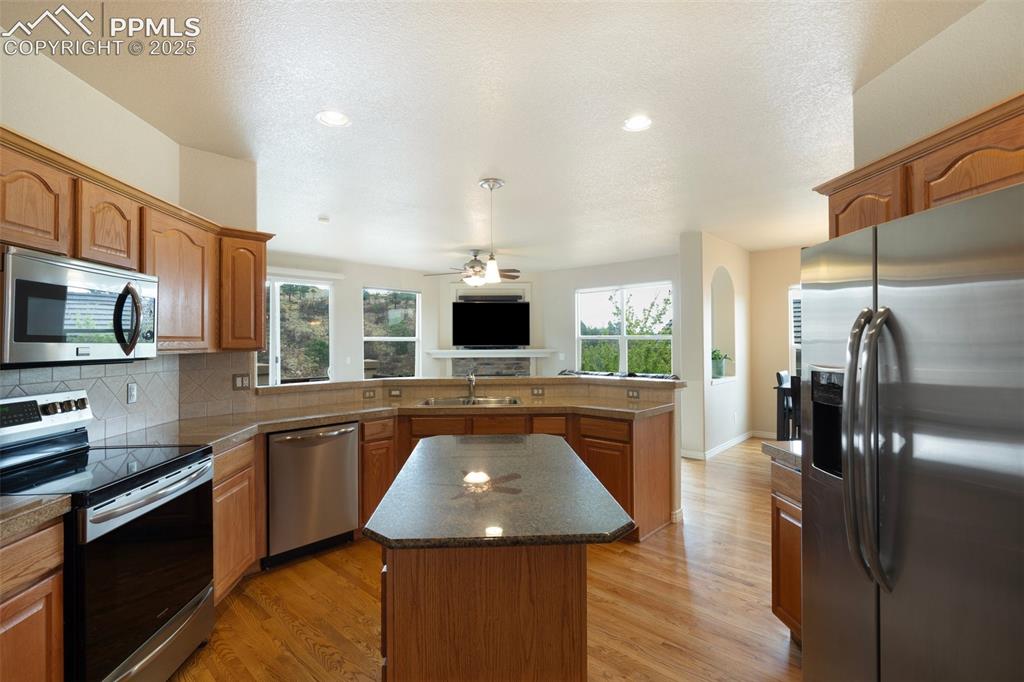 2532 Sierra Oak Drive