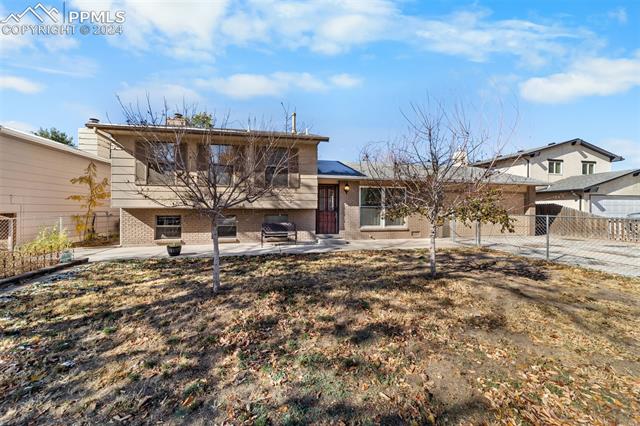 6030 Tuckerman Lane
