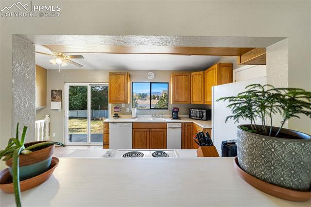 6030 Tuckerman Lane