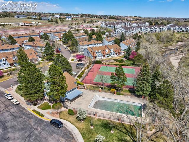 6930 Los Reyes Circle