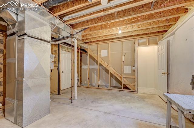 6930 Los Reyes Circle