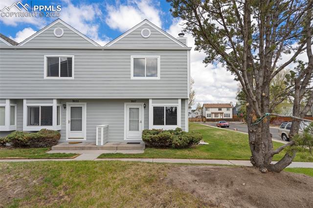 7657 Lexington Manor Drive