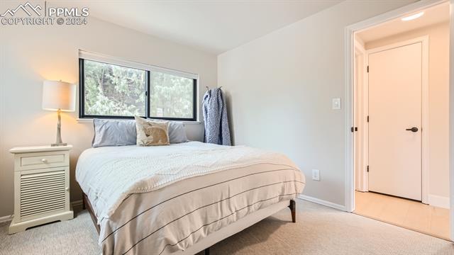 1801 Ridgeway Avenue