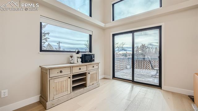 1801 Ridgeway Avenue