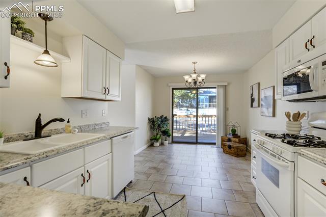 2734 Hearthwood Lane