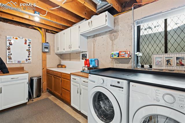 2105 Farnsworth Drive