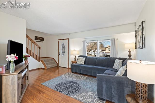 2105 Farnsworth Drive