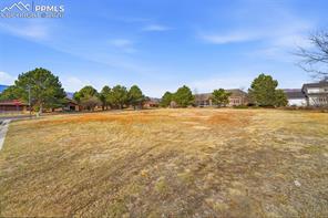 3810 Edgecliff Court