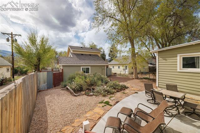 716 Arcadia Place