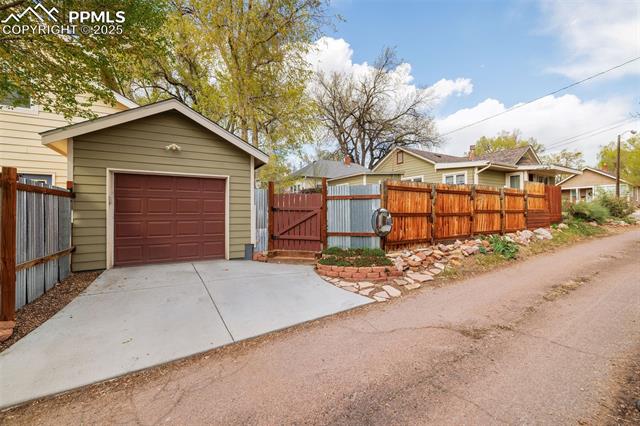716 Arcadia Place
