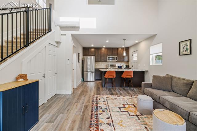 716 Arcadia Place