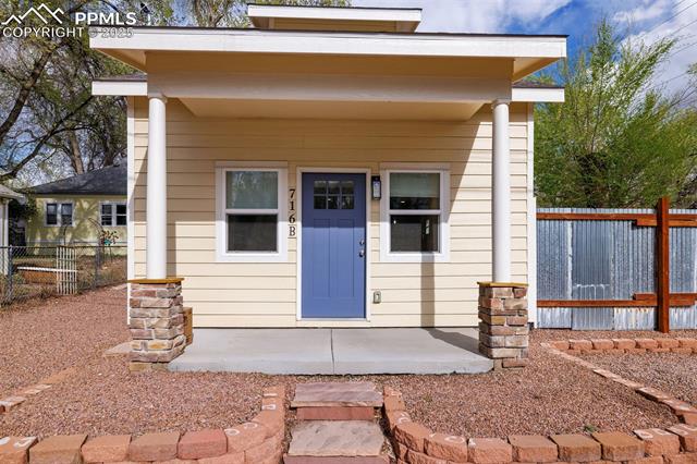 716 Arcadia Place
