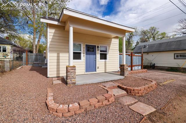 716 Arcadia Place