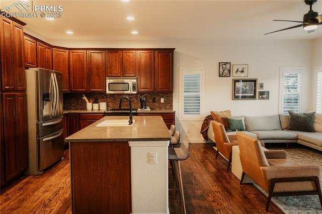 6867 Silverwind Circle