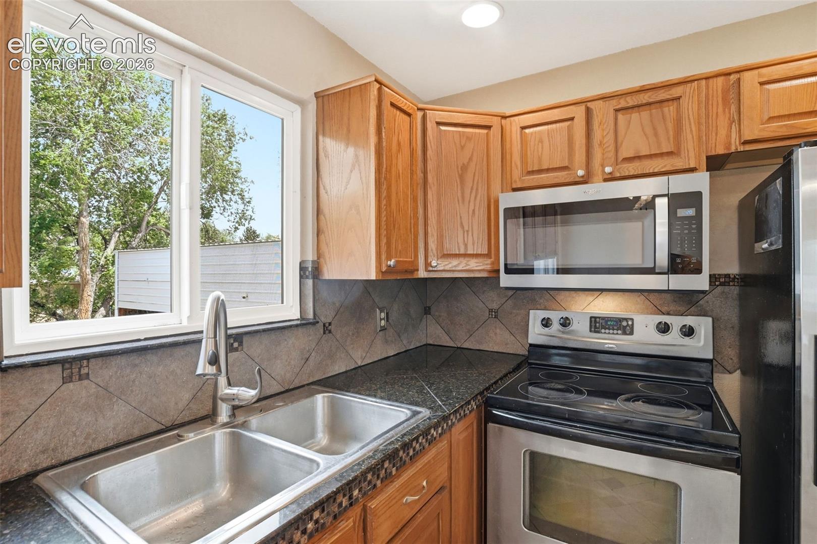 4022 Colony Hills Circle