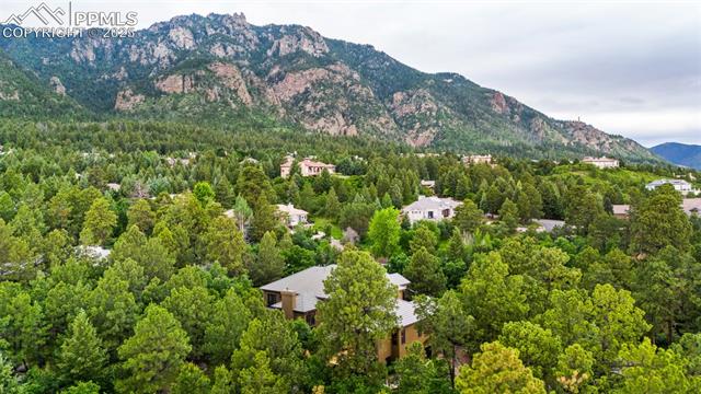 571 Silver Oak Grove