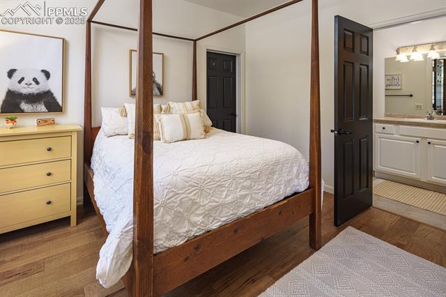 571 Silver Oak Grove