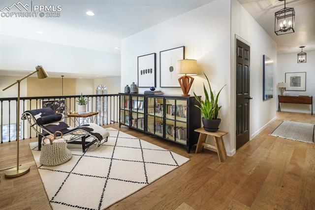 571 Silver Oak Grove