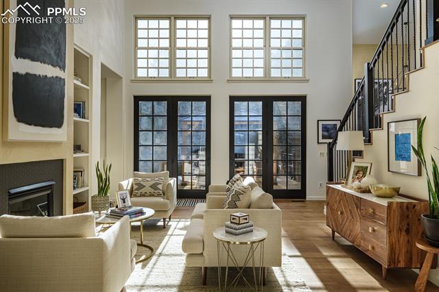 571 Silver Oak Grove