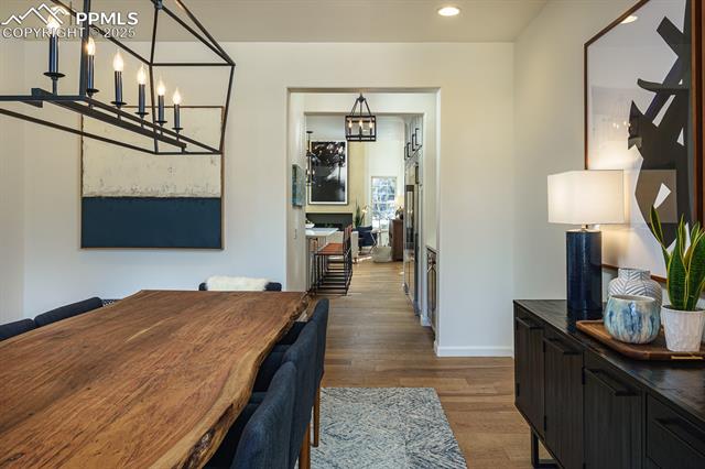 571 Silver Oak Grove