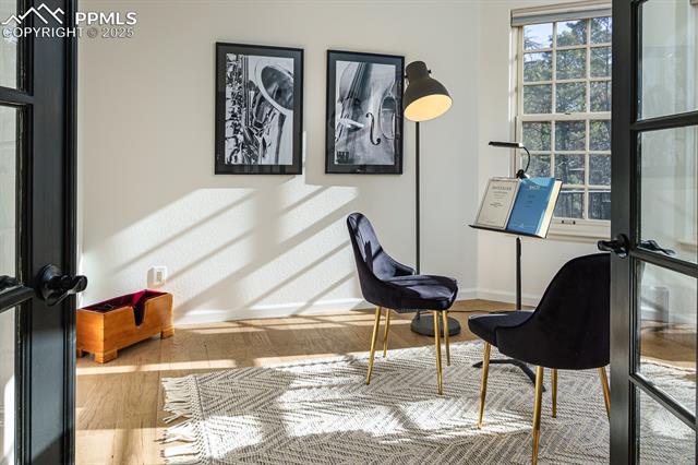 571 Silver Oak Grove