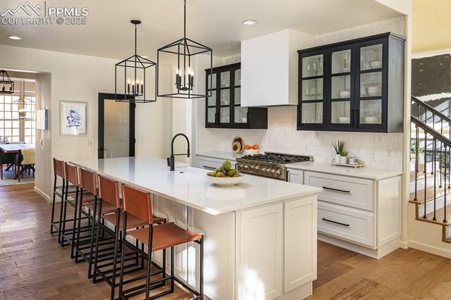 571 Silver Oak Grove