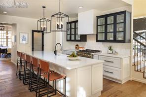 571 Silver Oak Grove