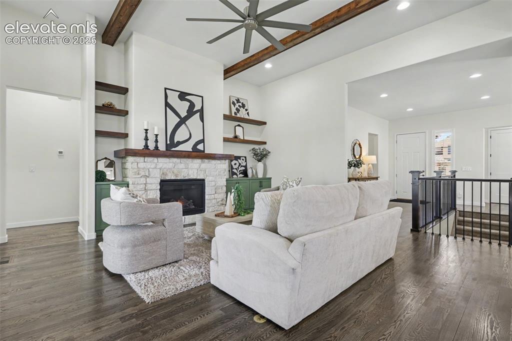968 Tree Bark Terrace