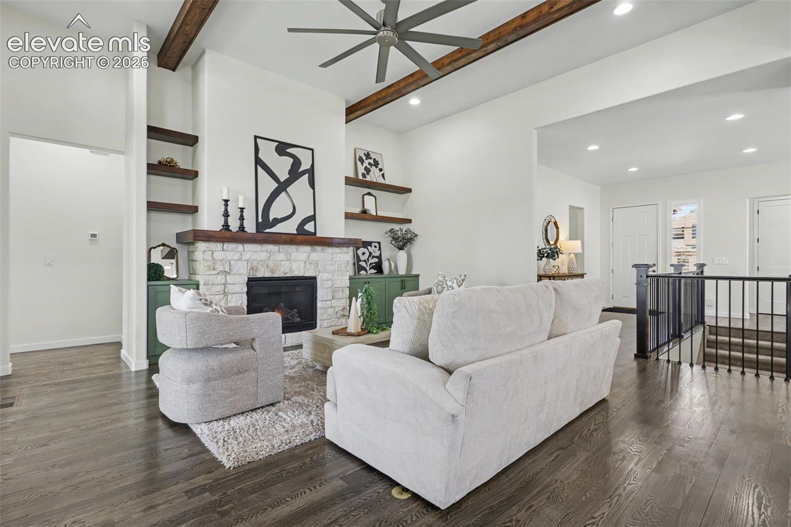 968 Tree Bark Terrace
