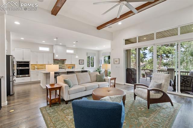 968 Tree Bark Terrace