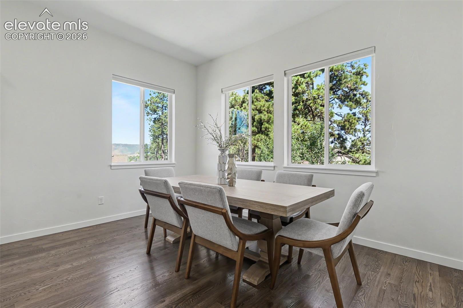 968 Tree Bark Terrace