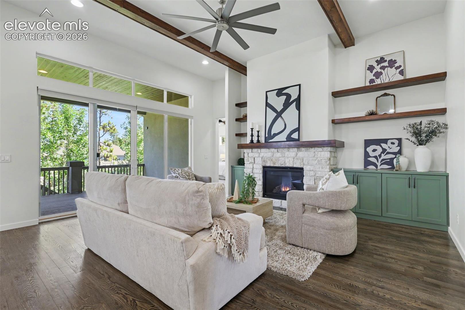 968 Tree Bark Terrace