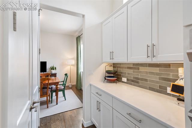 968 Tree Bark Terrace