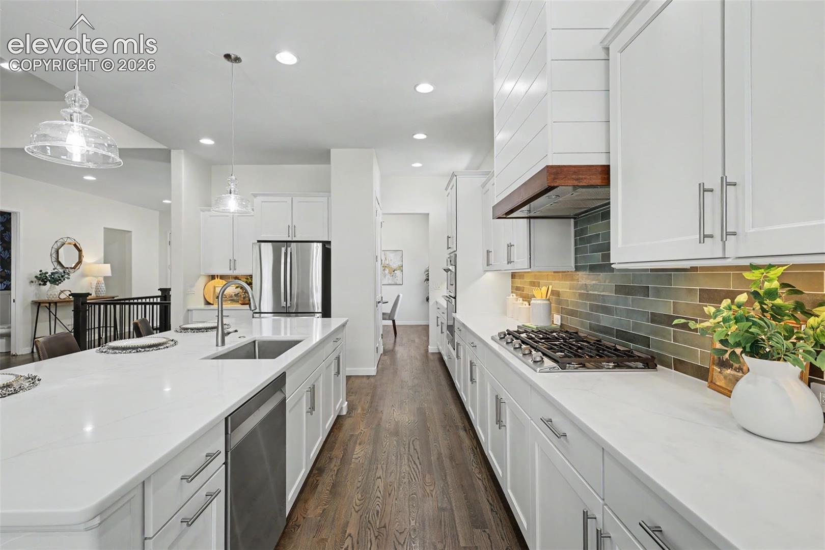 968 Tree Bark Terrace