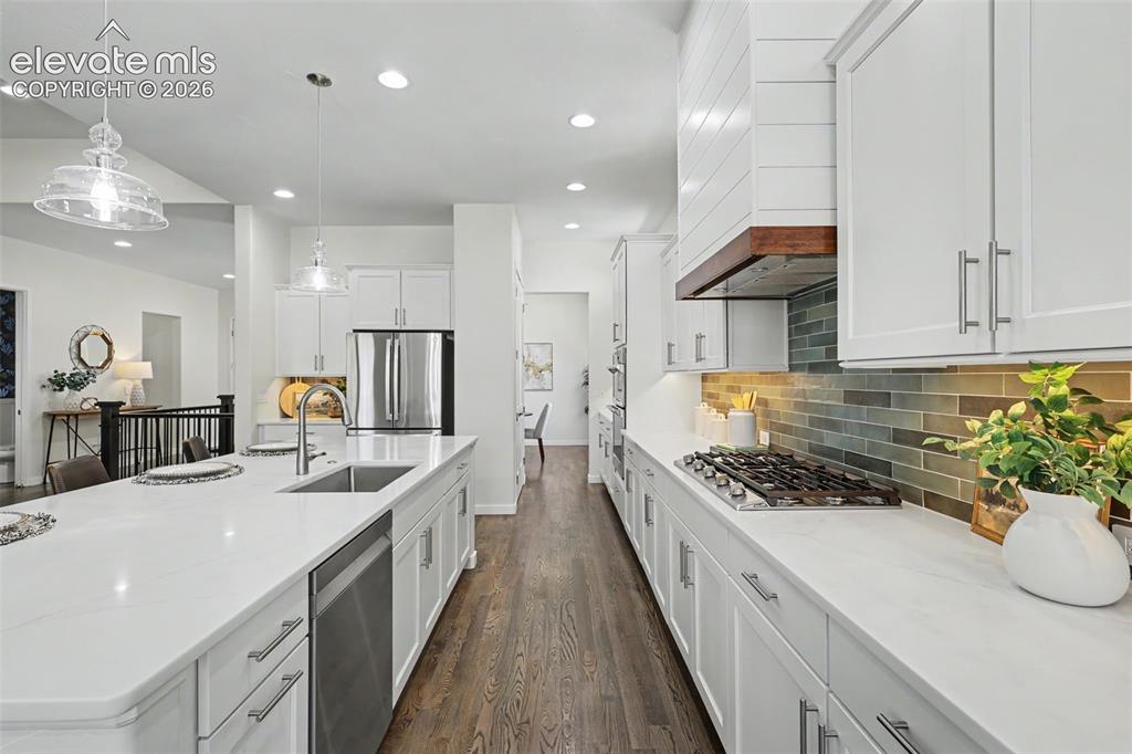 968 Tree Bark Terrace
