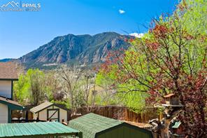 3850 Rosemere Street