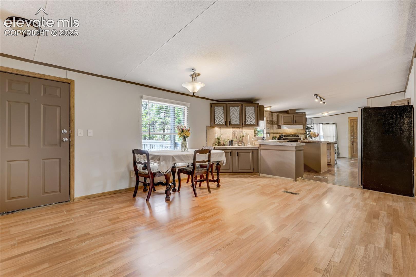 784 Blossom Road