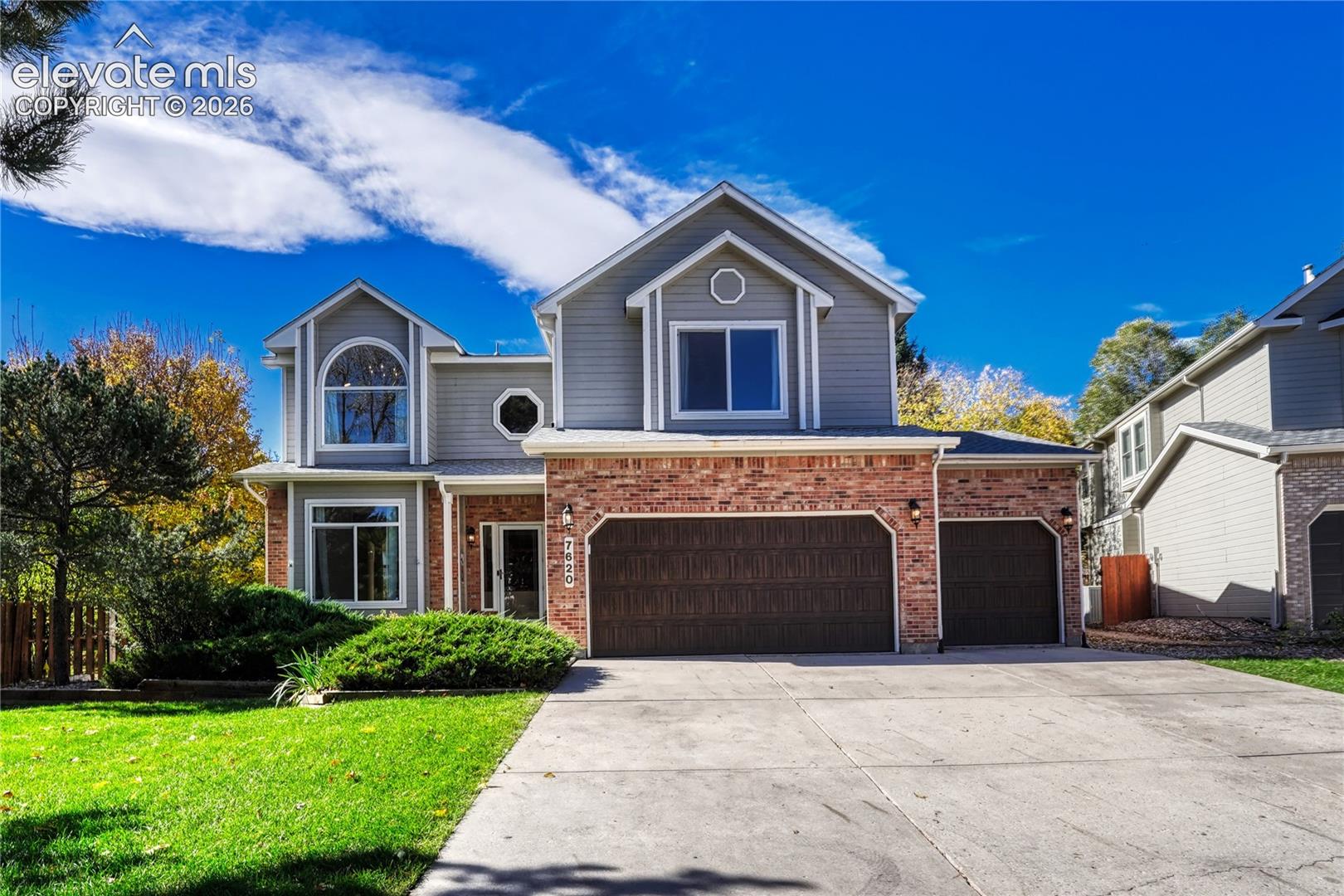 7620 Lonergan Court Colorado Springs Co Us 80919 1b8b28426dfa7fbdd9c05d8f407101fb