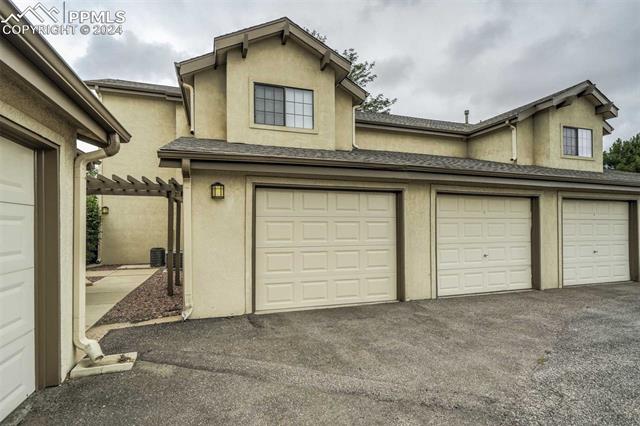 2195 Alicia Point 102